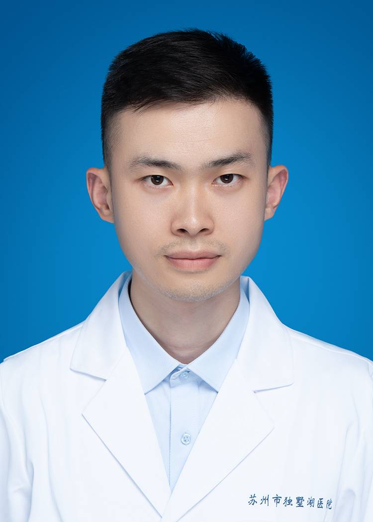 陈潇