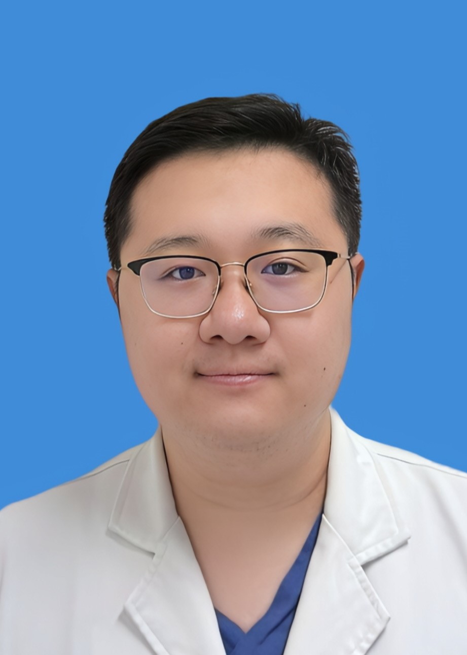 周冠宇